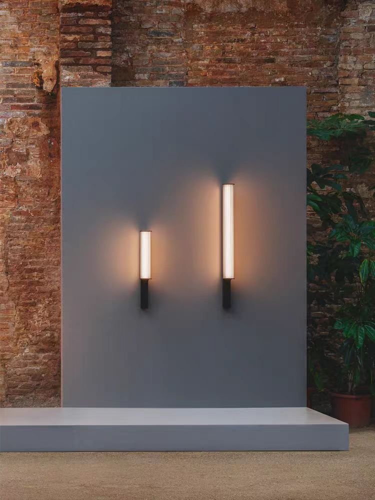 Modern Courtyard Outdoor Wall Lamp