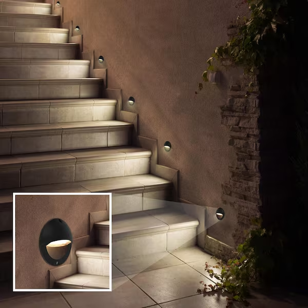 LED step lights for stairs and pathways