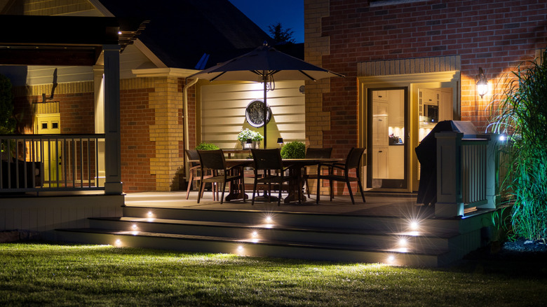 how to install outdoor lighting garden layout