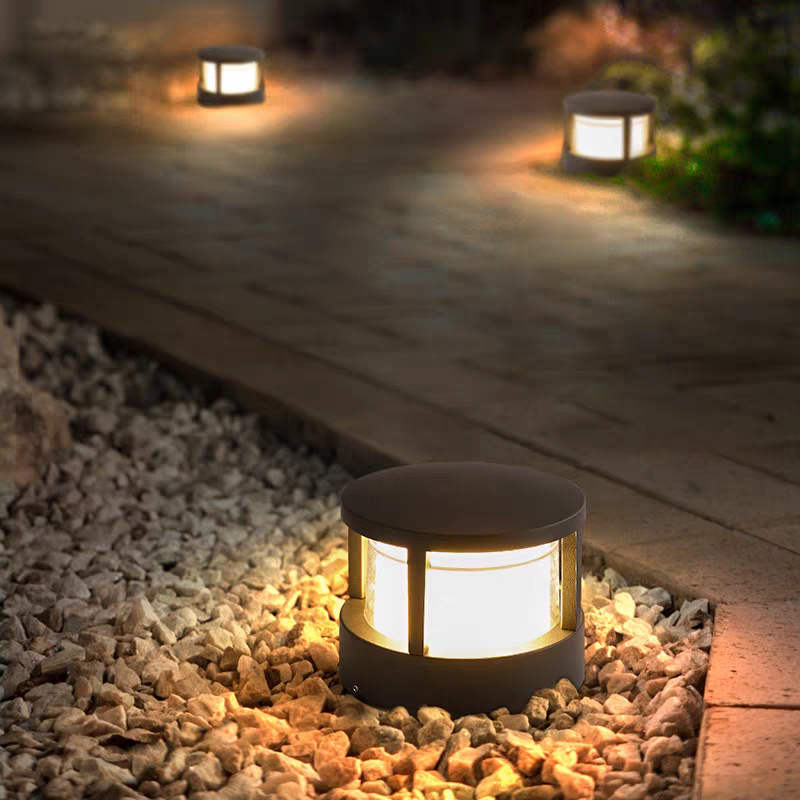 Outdoor Pillar Lights for Gates, Villas & Landscape Projects