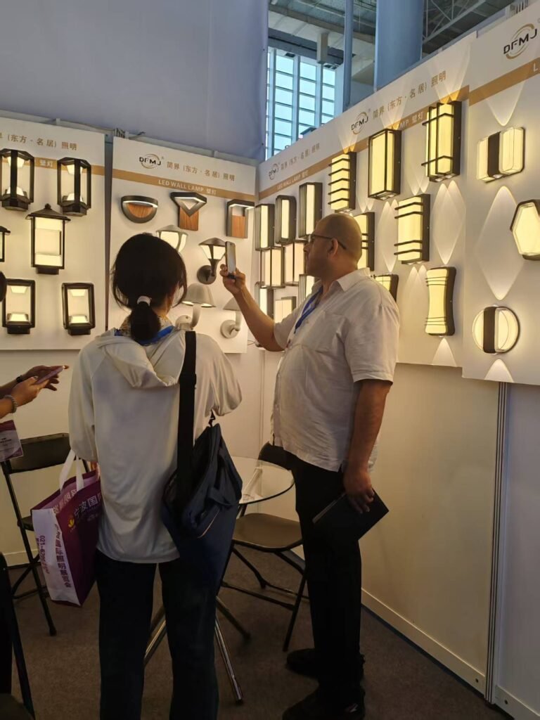 IP65 outdoor wall light supplier manufacturing process
