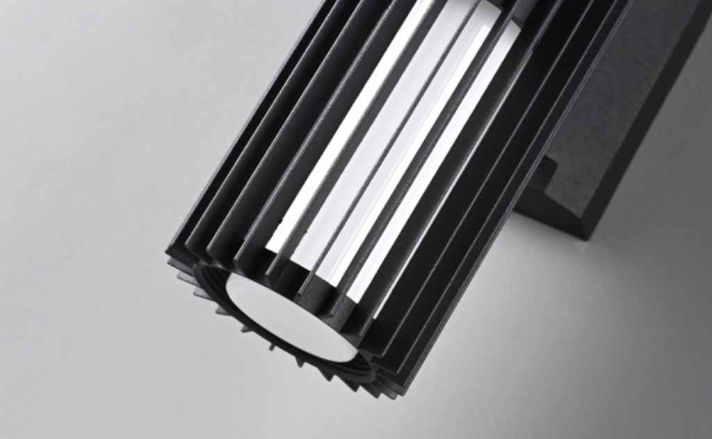 Premium 18W LED Outdoor Wall Light DF635/2