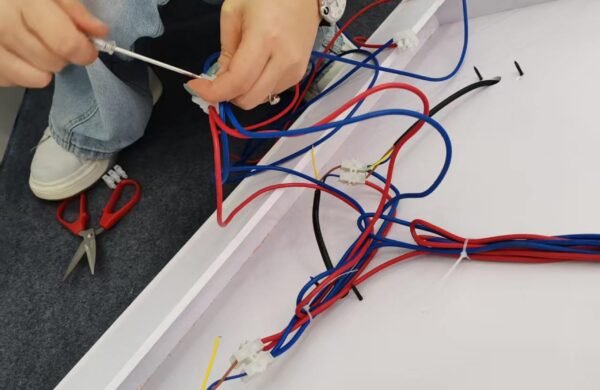 outdoor lights flicker caused by LED driver and electrical problems